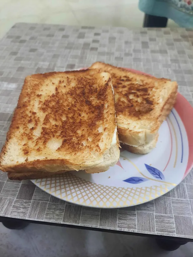çift kaşarlı tost